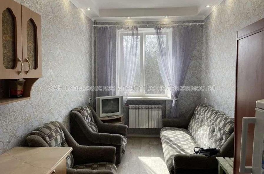 Продам квартиру, Автострадная наб. , 1  ком., 12 м², капитальный ремонт 