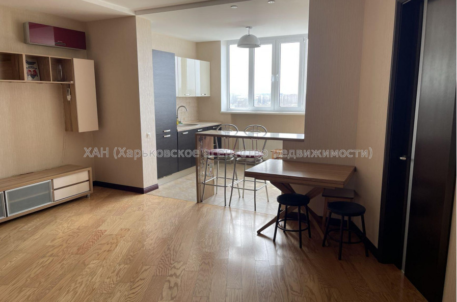 Продам квартиру, Барабашова академика ул. , 2  ком., 68 м², евроремонт 