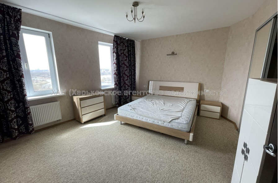 Продам квартиру, Барабашова академика ул. , 2  ком., 68 м², евроремонт 