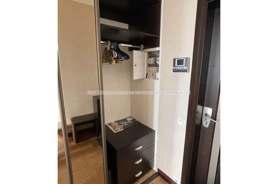 Продам квартиру, Барабашова академика ул. , 2  ком., 68 м², евроремонт 