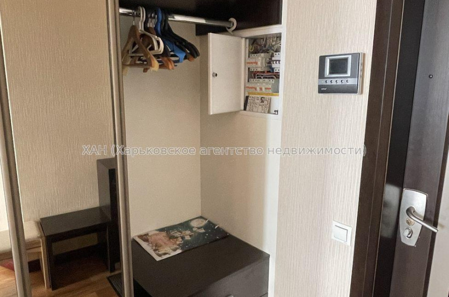 Продам квартиру, Барабашова академика ул. , 2  ком., 68 м², евроремонт 