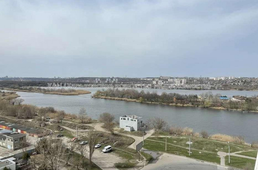 Продам квартиру, Барабашова академика ул. , 2  ком., 68 м², евроремонт 