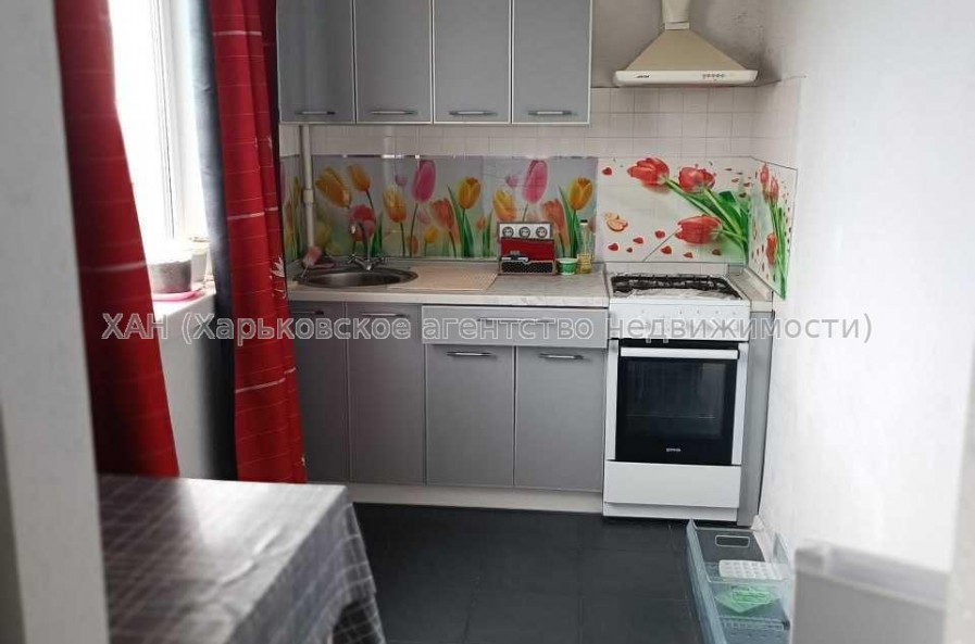 Продам квартиру, Счастливая ул. , 1  ком., 33 м², капитальный ремонт 