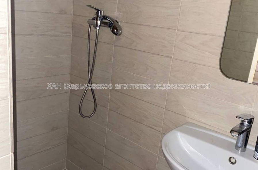 Продам квартиру, Шевченковский пер. , 1  ком., 18.50 м², косметический ремонт 