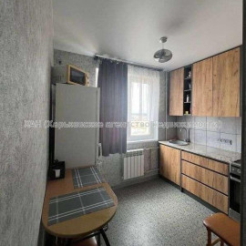 Продам квартиру, Архитекторов ул. , 2 кім., 48 м², капитальный ремонт
