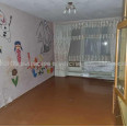 Продам квартиру, Гвардейцев Широнинцев ул. , 3  ком., 70 м², без ремонта 