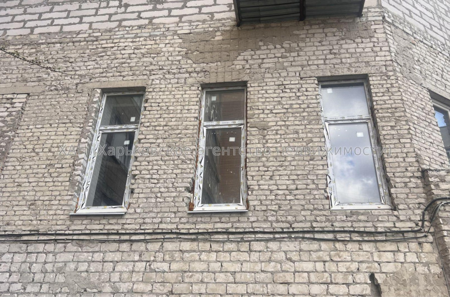 Продам квартиру, Профсоюзный бульв. , 1 кім., 35 м², частичный ремонт 