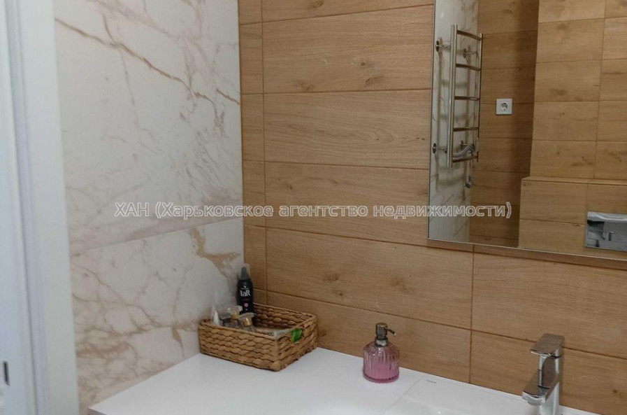 Продам квартиру, Борткевича ул. , 1  ком., 39 м², евроремонт 