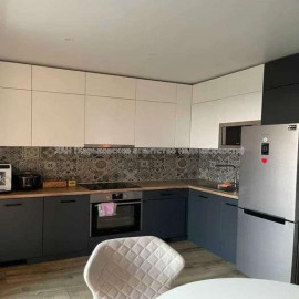 Продам квартиру, Победы просп. , 1 кім., 38 м², капитальный ремонт