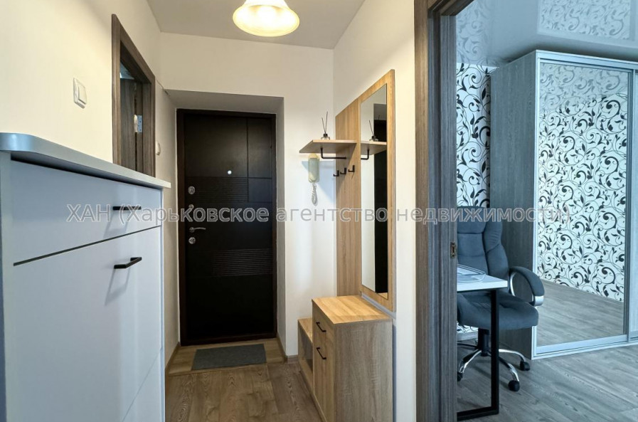 Продам квартиру, Батицкого ул. , 1 кім., 39 м², капитальный ремонт 