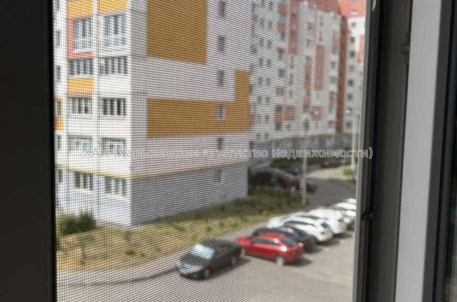 Продам квартиру, Любови Малой  просп. , 1 кім., 37.10 м², евроремонт 