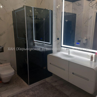 Продам квартиру, Профессорская ул. , 3  ком., 140 м², авторский дизайн 