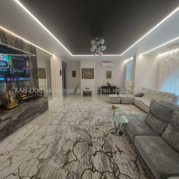 Продам квартиру, Профессорская ул. , 3  ком., 140 м², авторский дизайн 