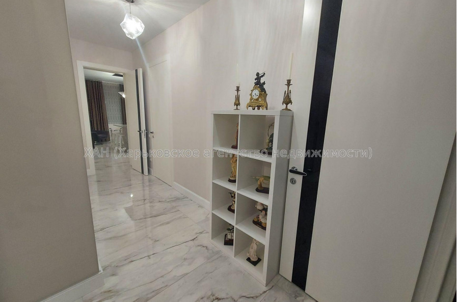 Продам квартиру, Профессорская ул. , 3  ком., 140 м², авторский дизайн 