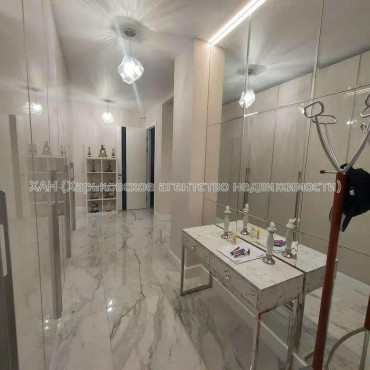 Продам квартиру, Профессорская ул. , 3  ком., 140 м², авторский дизайн 