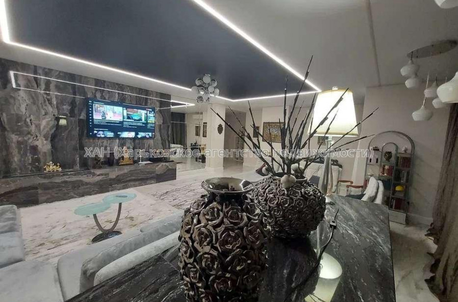 Продам квартиру, Профессорская ул. , 3 кім., 140 м², авторский дизайн 