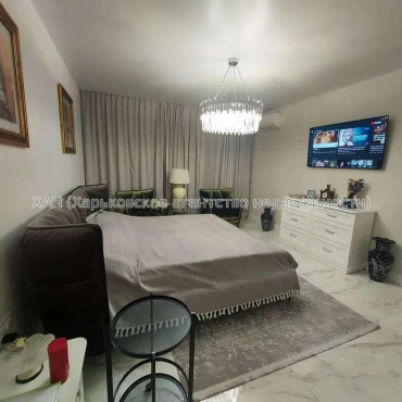 Продам квартиру, Профессорская ул. , 3  ком., 140 м², авторский дизайн 