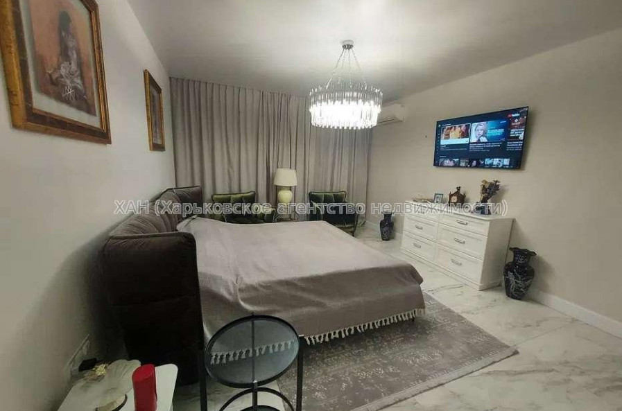 Продам квартиру, Профессорская ул. , 3 кім., 140 м², авторский дизайн 