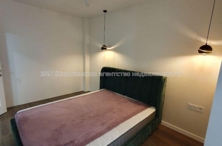 Продам квартиру, Гвардейцев Широнинцев ул. , 1  ком., 45 м², евроремонт 