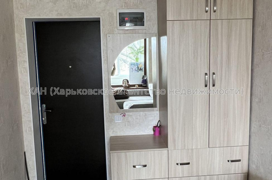 Продам квартиру, Одесская ул. , 1  ком., 25 м², капитальный ремонт 