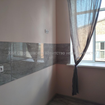 Продам квартиру, Героев Харькова просп. , 1 кім., 16 м², капитальный ремонт 