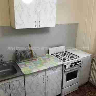 Продам квартиру, Академика Павлова ул. , 1 кім., 35 м², косметический ремонт 