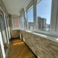 Продам квартиру, Сухумская ул. , 4 кім., 98 м², евроремонт 