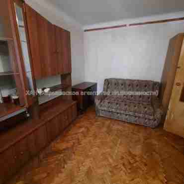 Продам квартиру, Деревянко ул. , 4 , 1  ком., 32 м², косметический ремонт 
