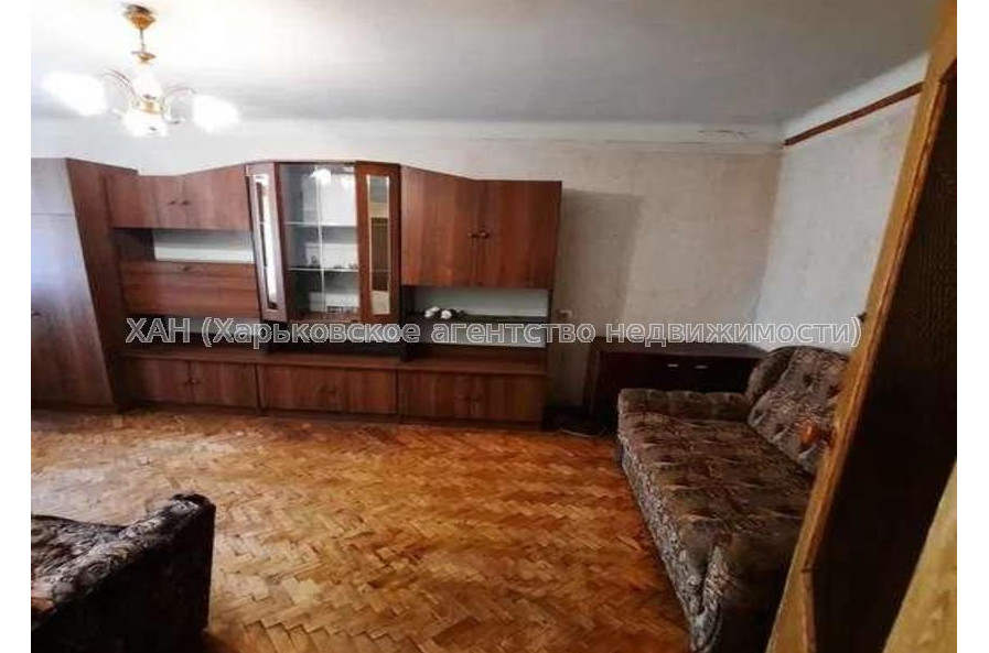 Продам квартиру, Деревянко Алексея ул. , 1 кім., 32 м², косметический ремонт 