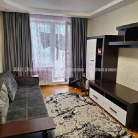 Продам квартиру, Тарасовская ул. , 2 кім., 45 м², капитальный ремонт