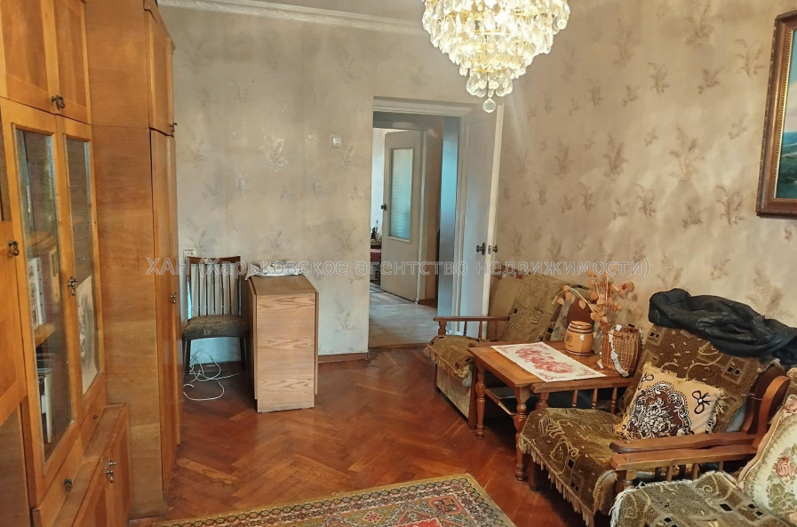 Продам квартиру, Крымская ул. , 2  ком., 47.90 м², советский ремонт 