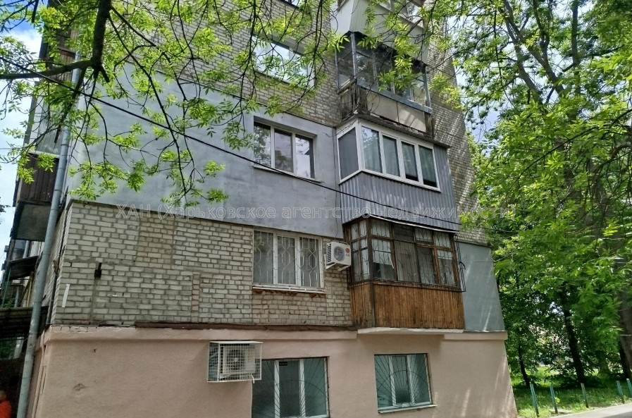 Продам квартиру, Крымская ул. , 2  ком., 47.90 м², советский ремонт 