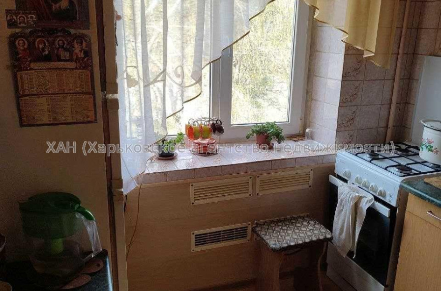 Продам квартиру, Крымская ул. , 2  ком., 47.90 м², советский ремонт 