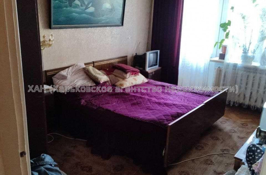 Продам квартиру, Крымская ул. , 2 кім., 47.90 м², советский ремонт 