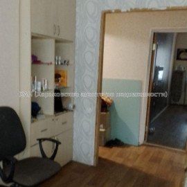 Продам квартиру, Отакара Яроша ул. , 2 кім., 38 м², косметический ремонт