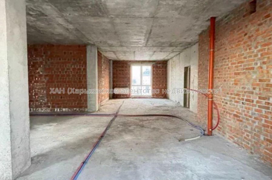 Продам квартиру, Дмитрия Антоненко ул. , 2 кім., 93 м², без ремонта 