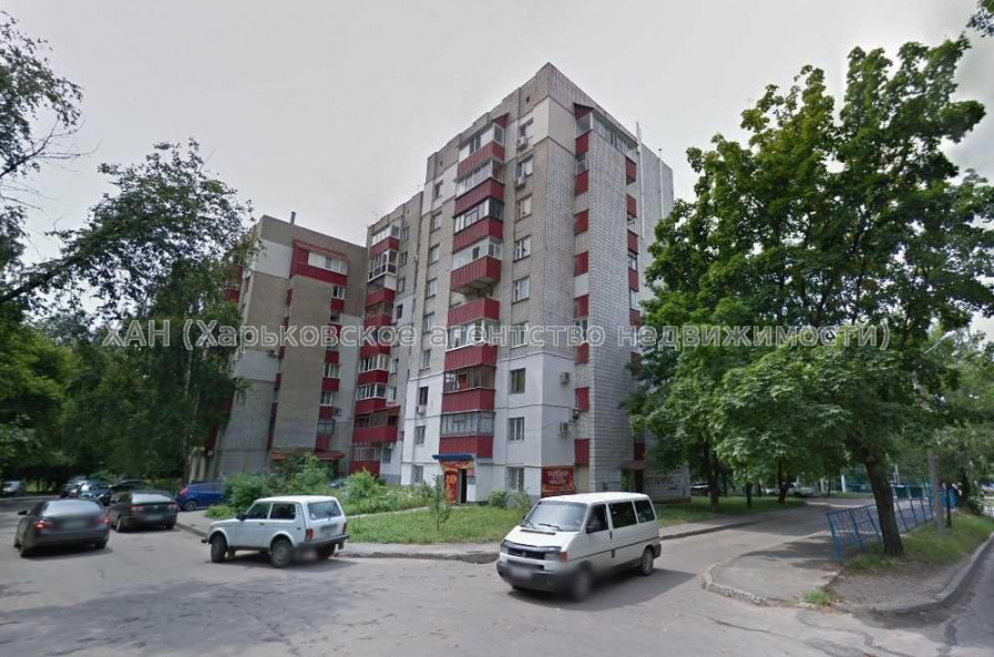 Продам квартиру, Клочковская ул. , 2 кім., 74 м², капитальный ремонт 