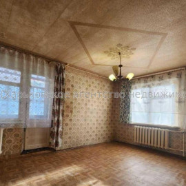 Продам квартиру, Юбилейный просп. , 2  ком., 40 м², советский ремонт