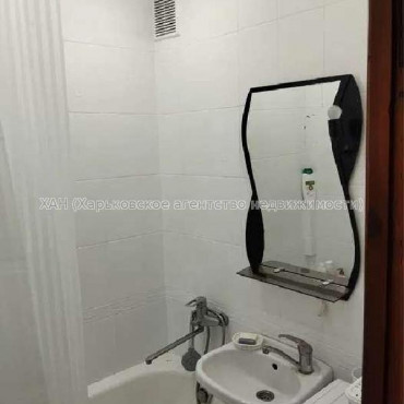 Продам квартиру, Светлая ул. , 3 кім., 67 м², капитальный ремонт  - фото 4 Продам квартиру, Светлая ул. , 3 кім., 67 м², капитальный ремонт