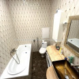 Продам квартиру, Победы просп. , 2 кім., 50 м², евроремонт 