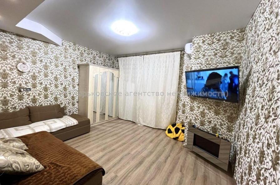 Продам квартиру, Победы просп. , 2 кім., 50 м², евроремонт 