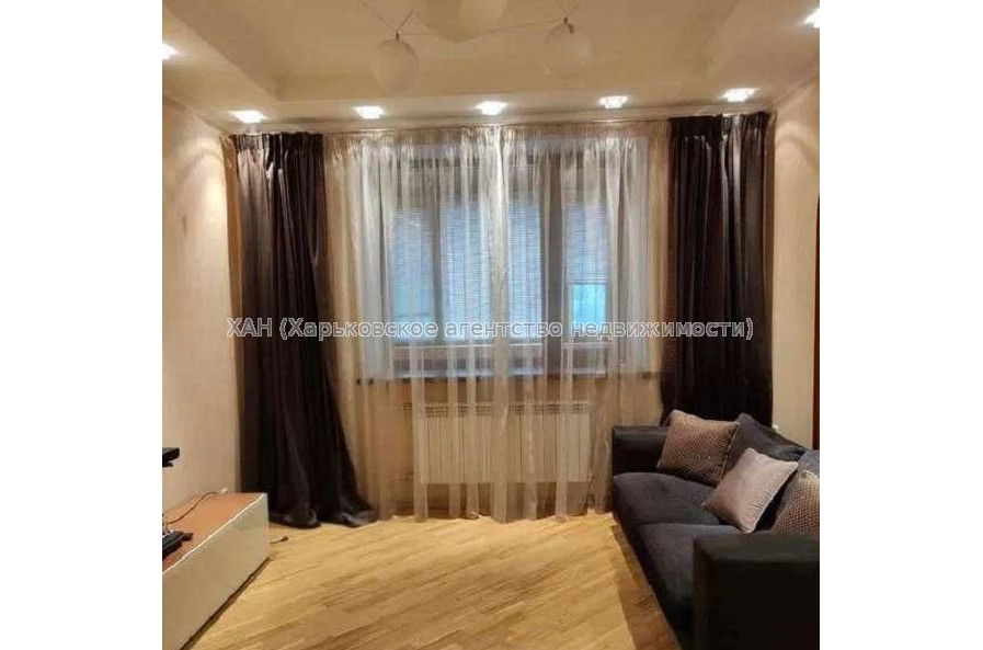 Продам квартиру, Армянский пер. , 3  ком., 86 м², капитальный ремонт 