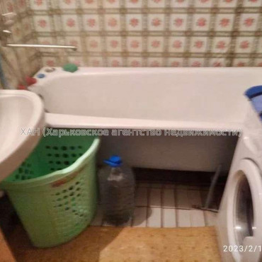 Продам квартиру, Гарибальди ул. , 2  ком., 54 м², советский ремонт 