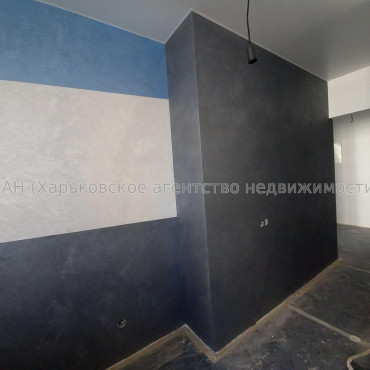 Продам квартиру, Гвардейцев Широнинцев ул. , 1  ком., 48 м², частичный ремонт 