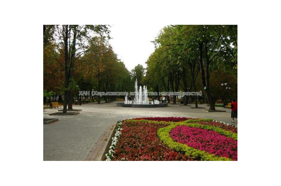Продам квартиру, Героев Харькова просп. , 1  ком., 32 м², советский ремонт 