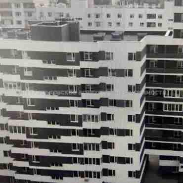 Продам квартиру, Льва Ландау просп. , 2  ком., 73 м², без внутренних работ 