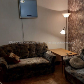 Продам квартиру, Деревянко Алексея ул. , 2  ком., 45 м², косметический ремонт