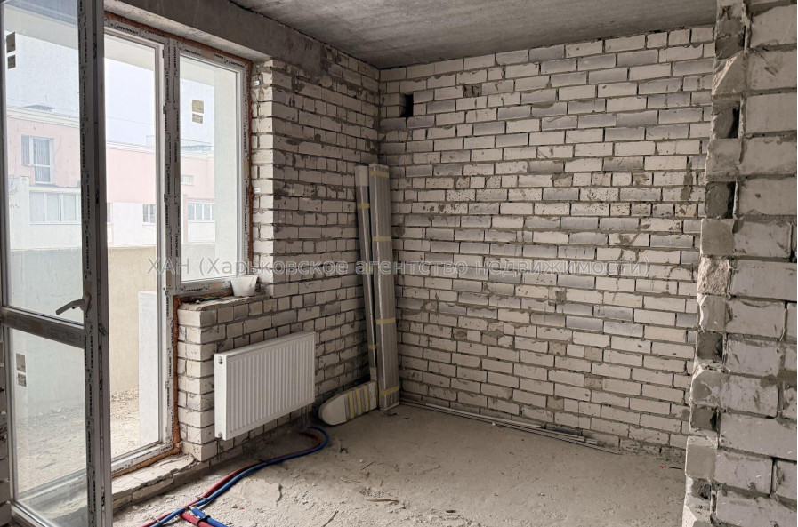 Продам квартиру, Шевченковский пер. , 1 кім., 36 м², без внутренних работ 