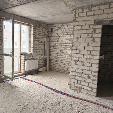 Продам квартиру, Шевченковский пер. , 1 кім., 36 м², без внутренних работ 