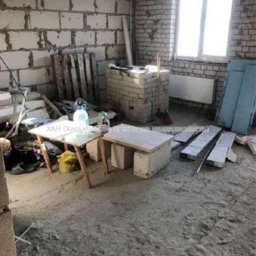 Продам квартиру, Шевченковский пер. , 1 кім., 36 м², без внутренних работ 